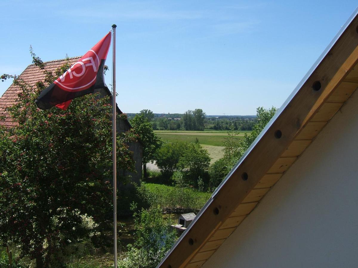 Ferienwohnung Mit Charme Und Blick Auf Dinkelsbuehl Exterior photo